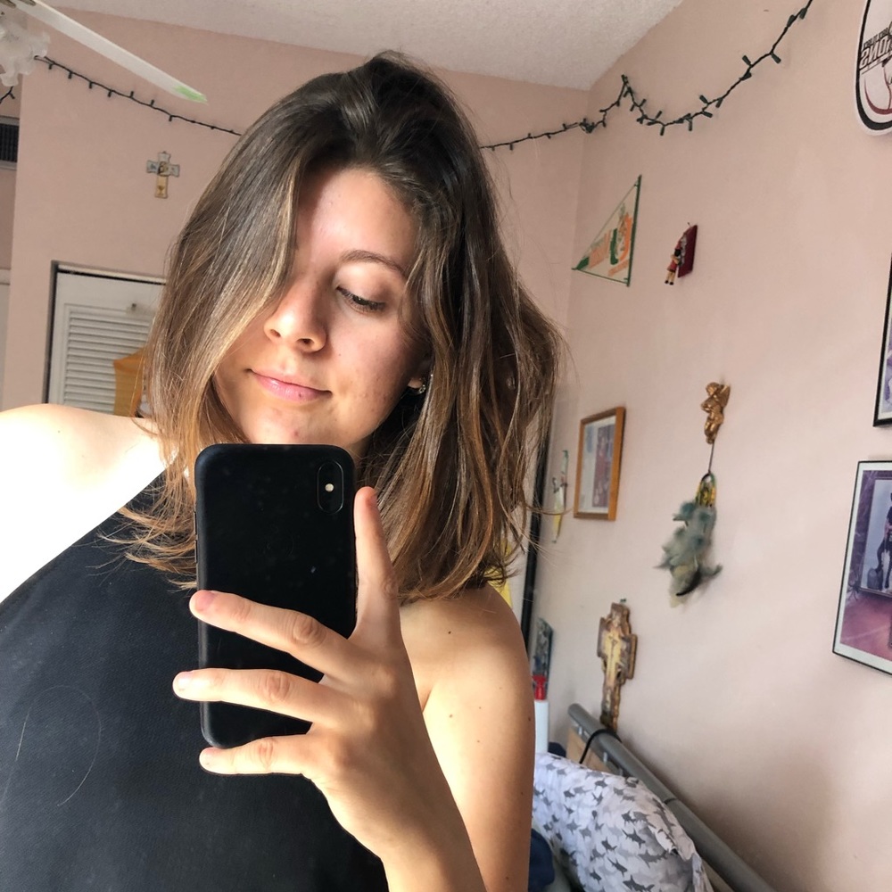 Meet your Posher, Esmeralda